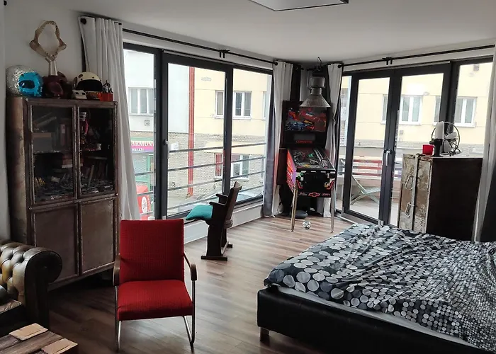 Apartment Big Windows
